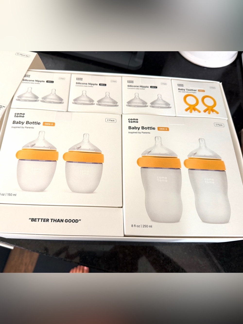 Comotomo Gen 2 Feeding Bundle with 5oz & 8oz Anti Colic Baby Bottles
